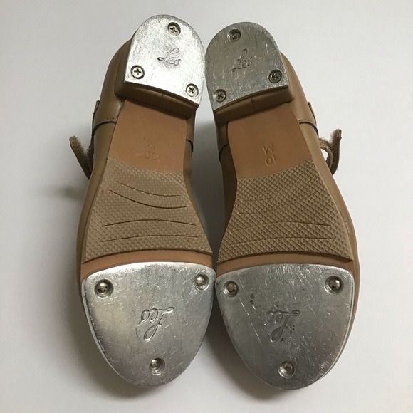 Tap Dance Shoes Little Girls SZ 10M Tan Hook Loop Strap Beige Recital Leo Rhythm - Picture 2 of 15